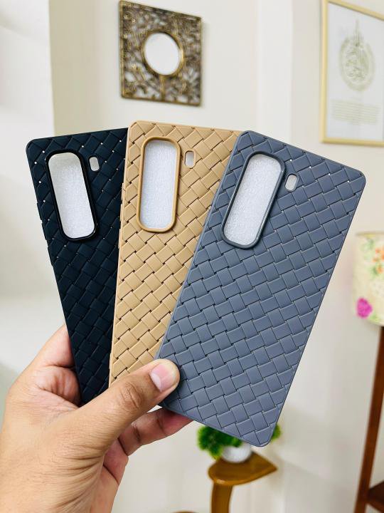 6592 Infinix Hot 50 Pro Plus Silicone Back Cover Soft Premium (New) - Image 1
